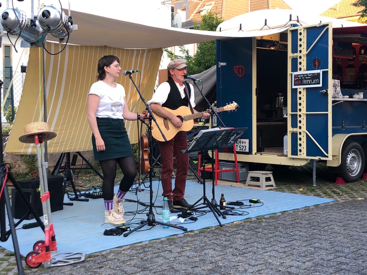 Parkplatzkonzert zum 3. European Folk Day - Samstag, 20.09.2025, 18-21 Uhr